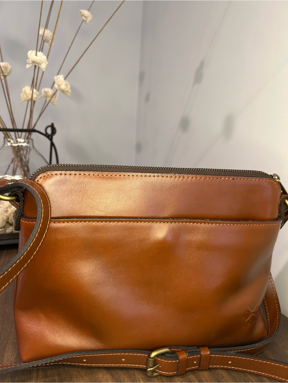 Patricia Nash Avellino Cognac Leather Crossbody Bag Vintage Buckle Purse ✈️ 🇯🇵 - Picture 8 of 12